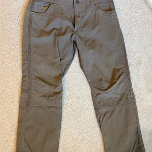 KÜHL Men’s Hiking Pants 36x28 Khaki Gray Outdoor Tactical Trail Workwear